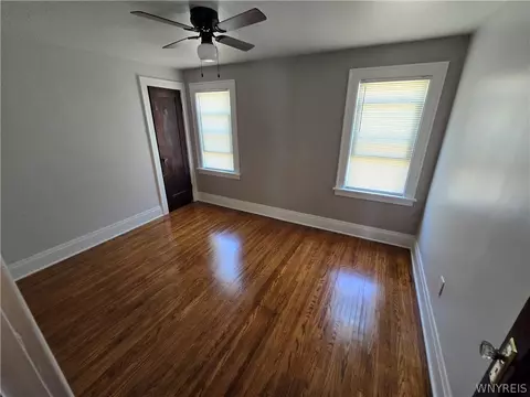 Bedroom - 87 Eiseman Ave, Buffalo, NY 14217 photo 4 of 5