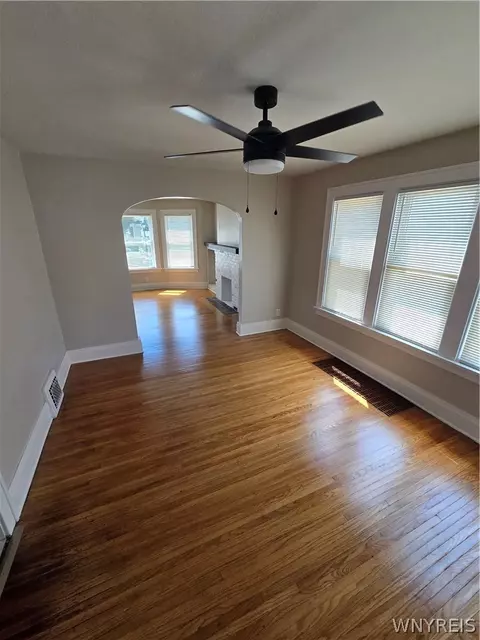 Living - 87 Eiseman Ave, Buffalo, NY 14217 photo 8 of 9