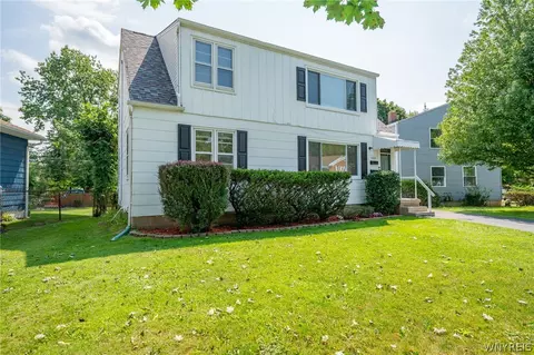 1565 Wehrle Dr, Amherst, NY 14221
