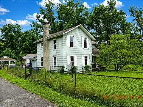 12022 Mortons Corners Rd, Springville, NY 14141