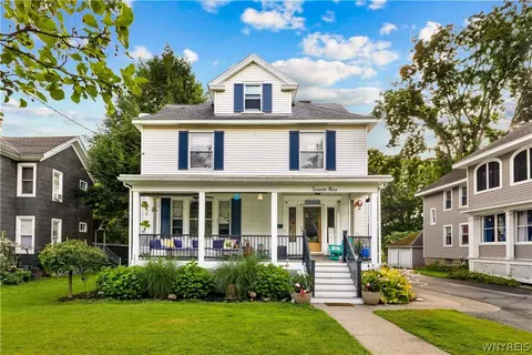 79 Oxford Rd, New Hartford, NY 13413