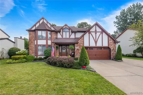 41 Mission Dr, East Amherst, NY 14051
