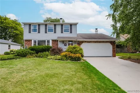 4633 Deerfield Rd, Hamburg, NY 14075