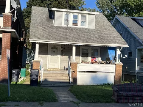 1215 15th St, Niagara Falls, NY 14301
