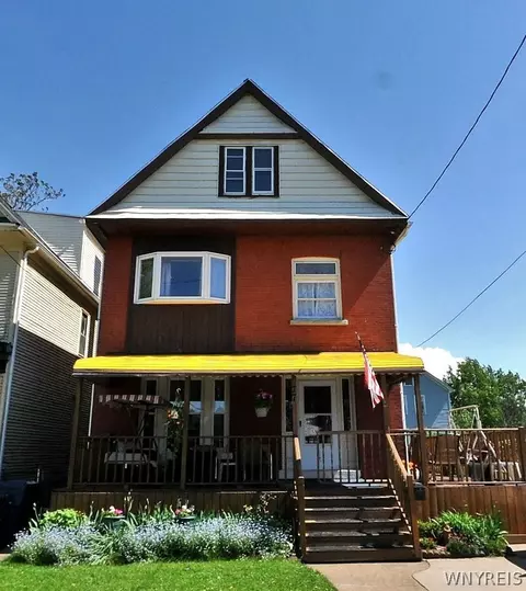 77 Spaulding St, Buffalo, NY 14220
