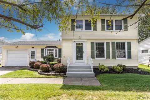 229 Willow Ridge Dr, Amherst, NY 14228