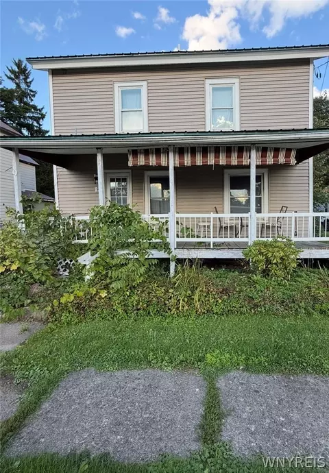 9 Empire St, Franklinville, NY 14737