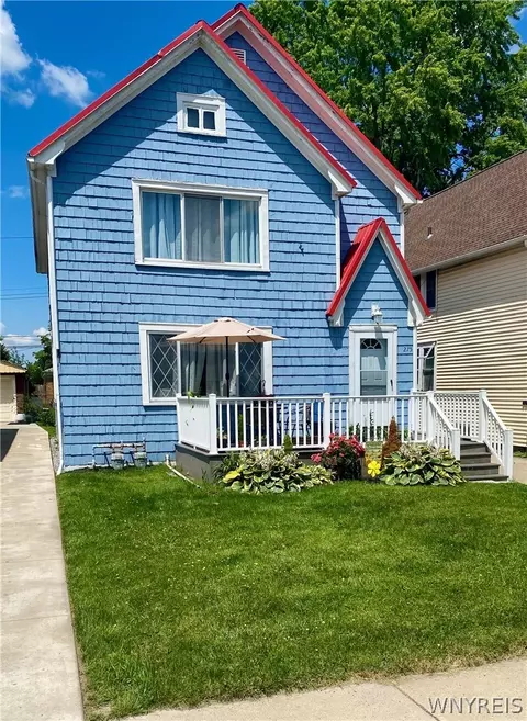 275 Heath Ter, Tonawanda, NY 14223
