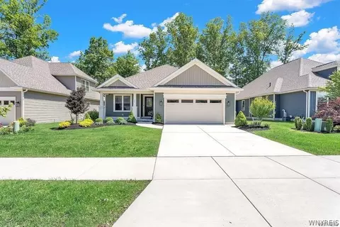 4543 Camp Rd #L72, Hamburg, NY 14075