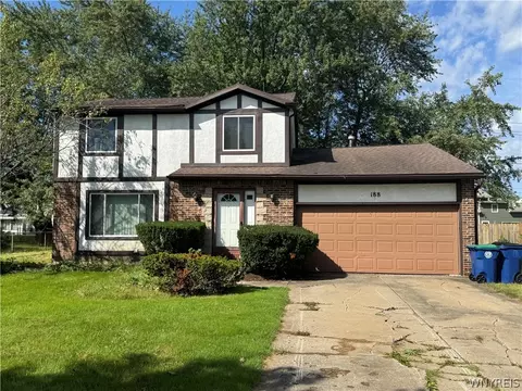 188 Palmdale Dr, Amherst, NY 14221