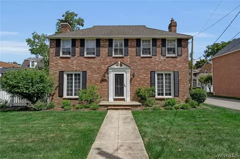 2 Millrace St N, Amherst, NY 14221