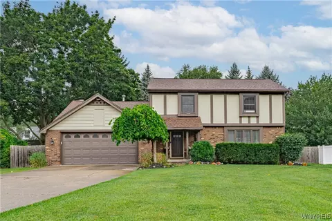 385 Hawthorne Pl, Porter, NY 14174