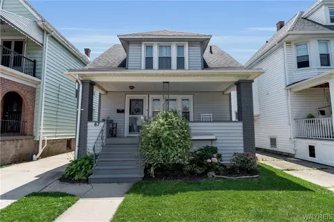 67 Warren Ave, Kenmore, NY 14217