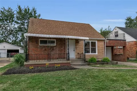 203 Danbury Dr, Cheektowaga, NY 14225