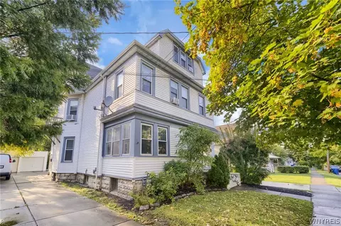 36 Callodine Ave, Amherst, NY 14226