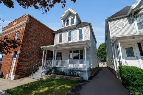 193 14th St, Buffalo, NY 14213