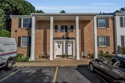 270 Buffalo Rd #22, Aurora, NY 14052