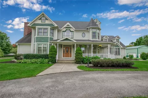 11411 Stolle Rd, East Aurora, NY 14052