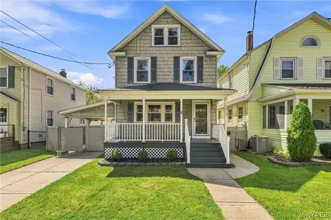 1217 Maple Ave, Niagara Falls, NY 14305