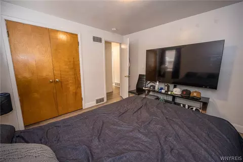 Bedroom - 56 Eiss Pl, Amherst, NY 14226 photo 8 of 8