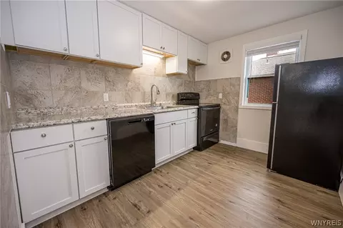 Kitchen - 56 Eiss Pl, Amherst, NY 14226 photo 1 of 5