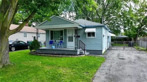 757 60th St, Niagara Falls, NY 14304