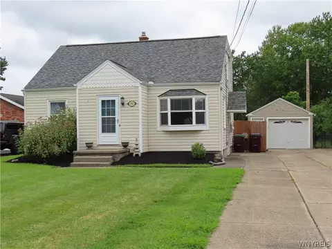 193 Bielak Rd, Orchard Park, NY 14127