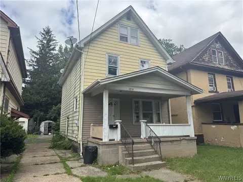 1874 South Ave, Niagara Falls, NY 14305