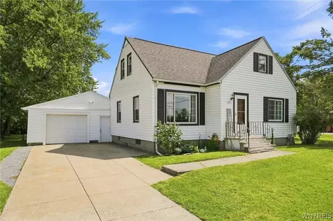 401 Borden Rd, Buffalo, NY 14224