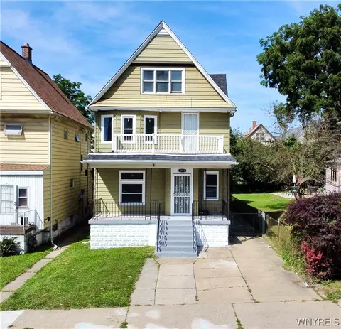 2761 S Park Ave, Lackawanna, NY 14218