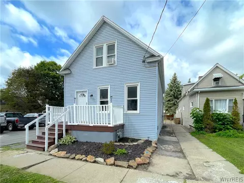 31 Alpine Pl, Cheektowaga, NY 14225