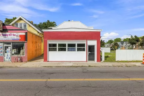 2870 Bailey Ave, Buffalo, NY 14215