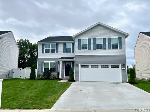 75 Florence Ln, Amherst, NY 14228