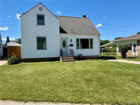 16 Yvonne Ave, Cheektowaga, NY 14225
