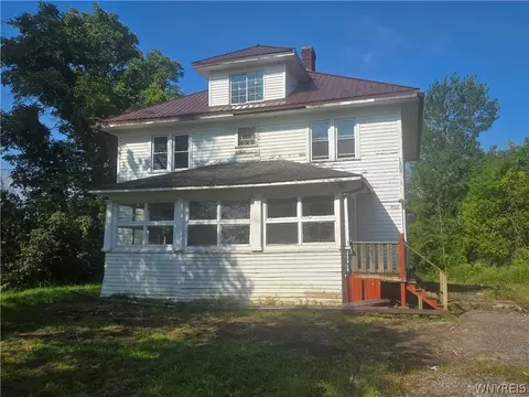 3566 Drum Rd, Hartland, NY 14105