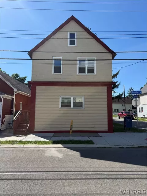 189 Center St, Lackawanna, NY 14218