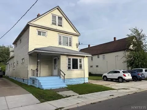 78 Center St, Lackawanna, NY 14218