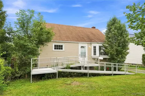183 Bright St, Cheektowaga, NY 14206