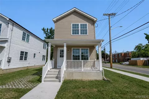 766 E Amherst St, Buffalo, NY 14215