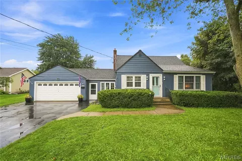 345 S Clinton St, Albion, NY 14411