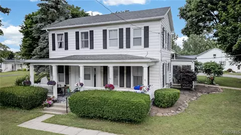 12720 Main Rd, Newstead, NY 14001