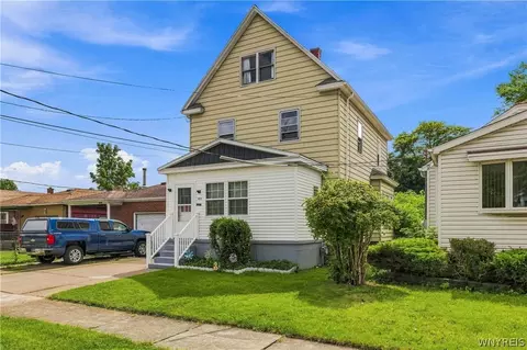 2673 North Ave, Niagara Falls, NY 14305