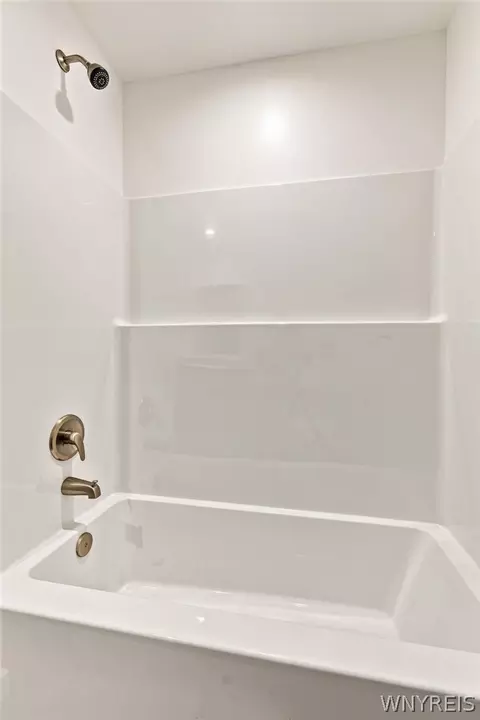 Bath - 116 Hamilton St, Buffalo, NY 14207 photo 3 of 3