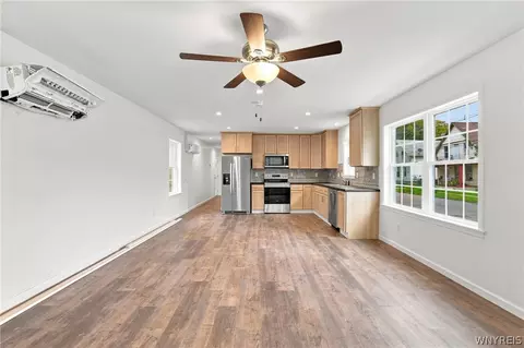 Living - 116 Hamilton St, Buffalo, NY 14207 photo 2 of 6