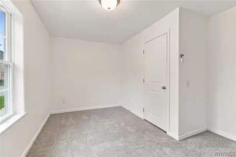 Bedroom - 116 Hamilton St, Buffalo, NY 14207 photo 2 of 6