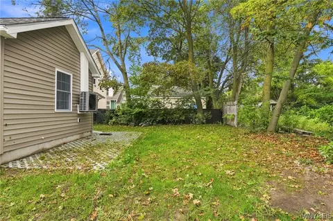 Exterior - 116 Hamilton St, Buffalo, NY 14207 photo 2 of 2