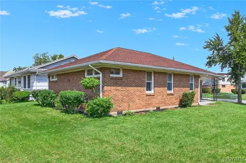 15 Marjorie Dr, Buffalo, NY 14223