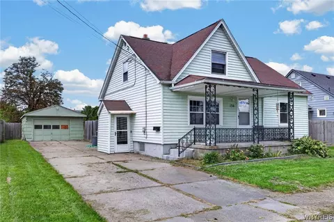 130 Hedley St, Cheektowaga, NY 14206
