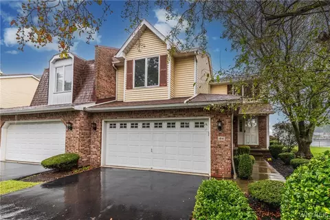 184 Niagara Shore Dr, Tonawanda, NY 14150