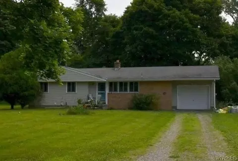3059 N Creek Rd, Porter, NY 14174